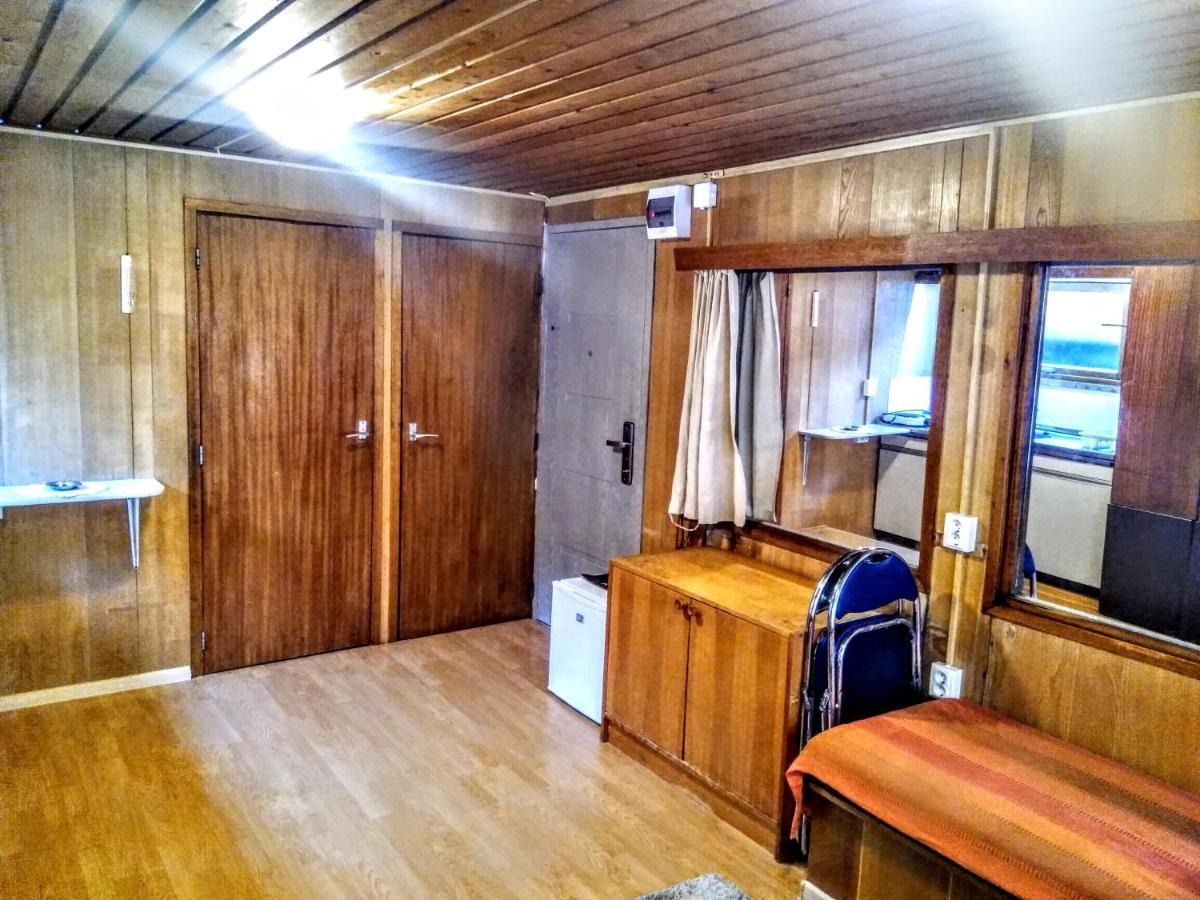 Two Rooms Rustic House - Self Check-In Bucareste Exterior foto