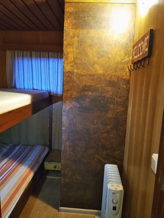 Two Rooms Rustic House - Self Check-In Bucareste Exterior foto